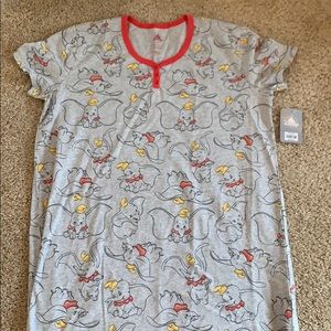 Dumbo sleep shirt